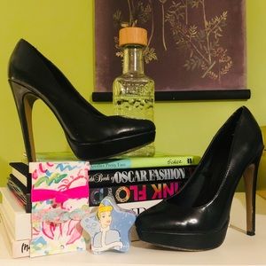 F21 heels & FREE GIFTS W PURCHASE